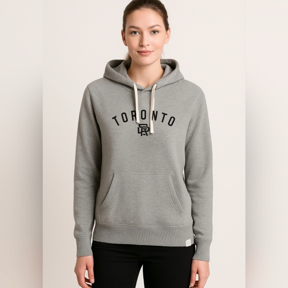 BNWT Reigning Champ Heather Grey Hoodie Sweater